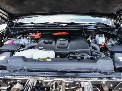 Used 2023 Toyota Tundra TRD Pro AWD/4WD image 18