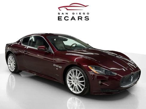 Used 2012 Maserati GranTurismo S image 3