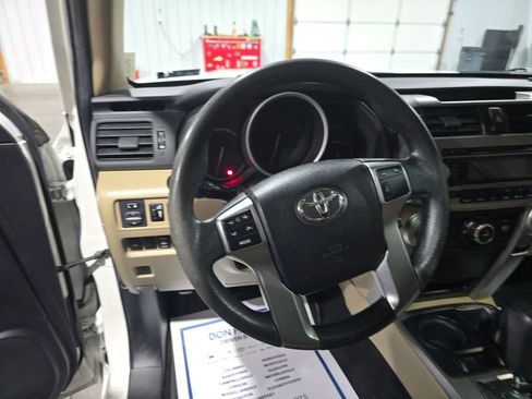 Used 2012 Toyota 4Runner SR5 w/ Convenience Pkg image 14