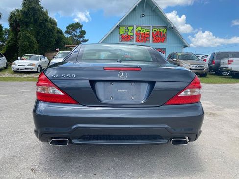 Used 2009 Mercedes-Benz SL 550 w/ Premium I Pkg image 9