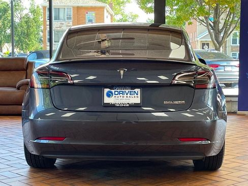 Used 2021 Tesla Model 3 Performance AWD/4WD image 9