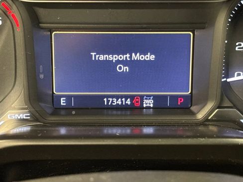 Used 2020 GMC Sierra 1500 SLE w/ SLE Value Package image 34