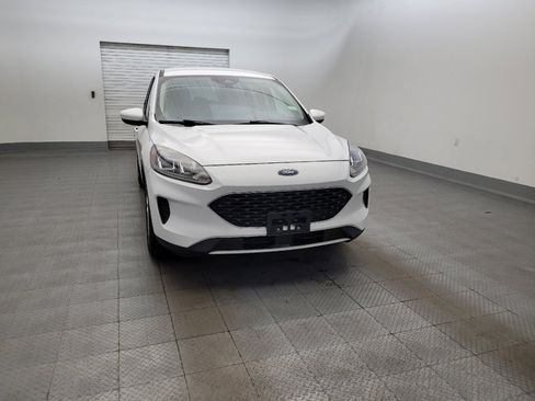 Used 2020 Ford Escape SE FWD image 14
