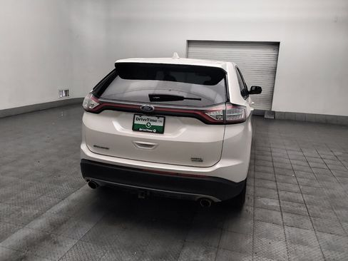 Used 2017 Ford Edge SEL w/ Equipment Group 201A AWD/4WD image 7