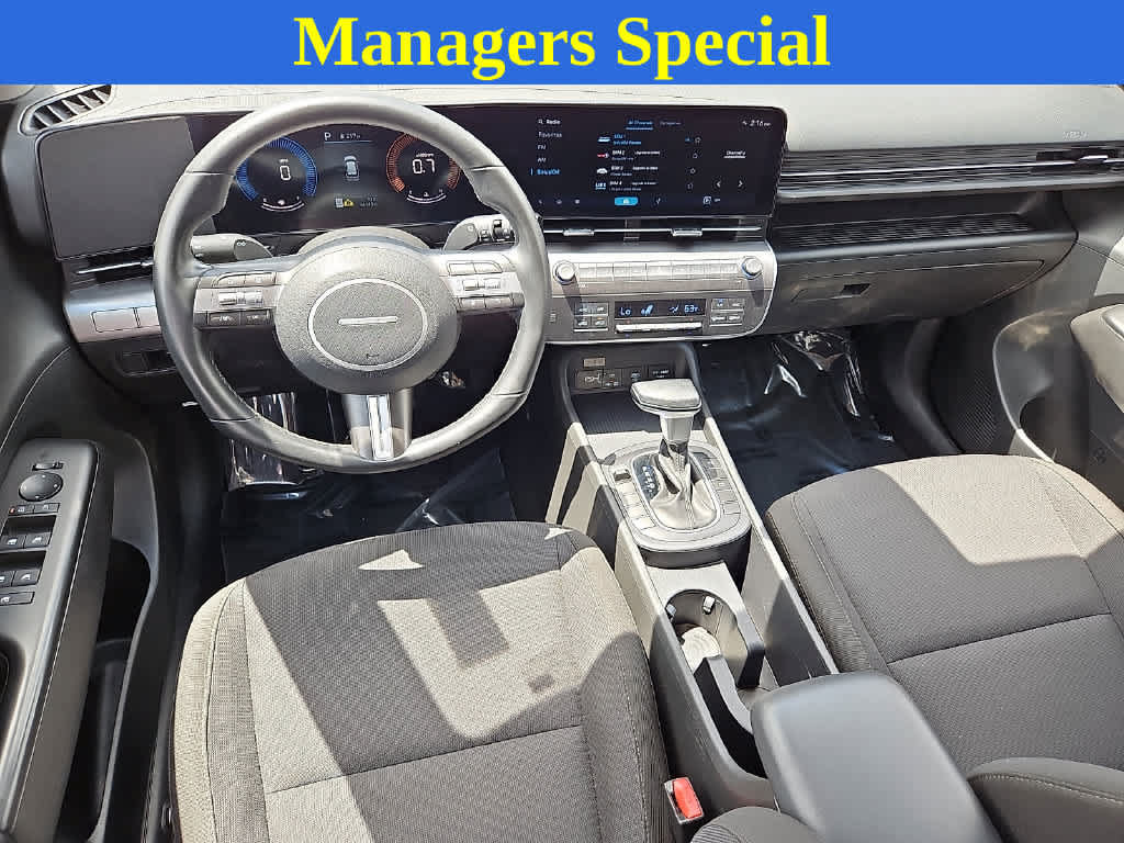 Used 2025 Hyundai Kona SEL FWD image 10