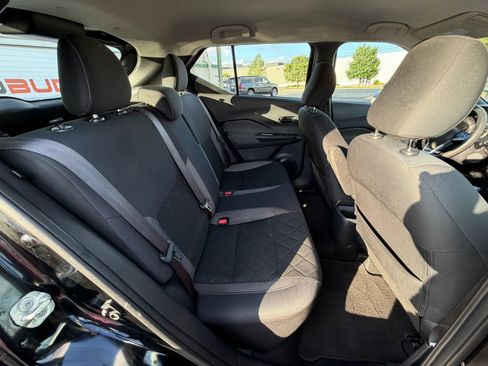 Used 2019 Nissan Kicks S w/ Exterior Package FWD image 32