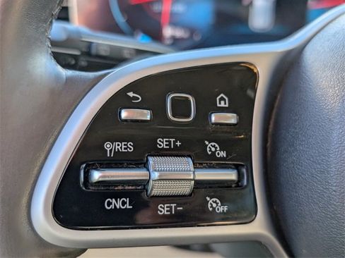 Used 2020 Mercedes-Benz GLE 350 4MATIC image 21