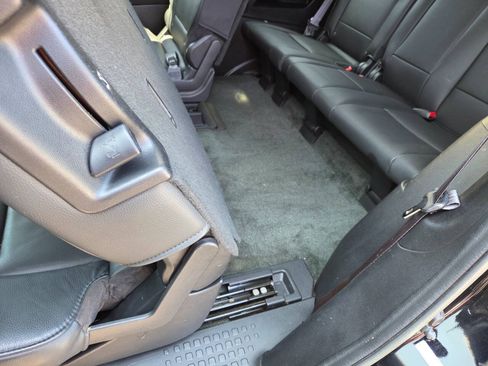 Used 2015 Honda Pilot Touring image 37