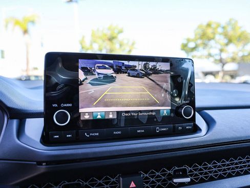 Used 2025 Honda Accord SE image 16