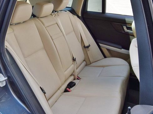 Used 2015 Mercedes-Benz GLK 350 4MATIC image 37