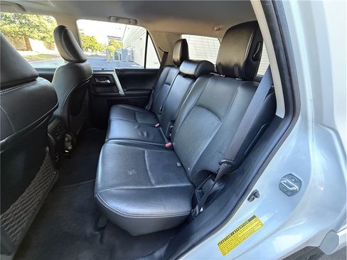 Used 2016 Toyota 4Runner Limited AWD/4WD image 13