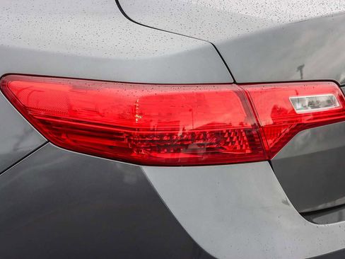 Used 2014 Acura ILX image 8