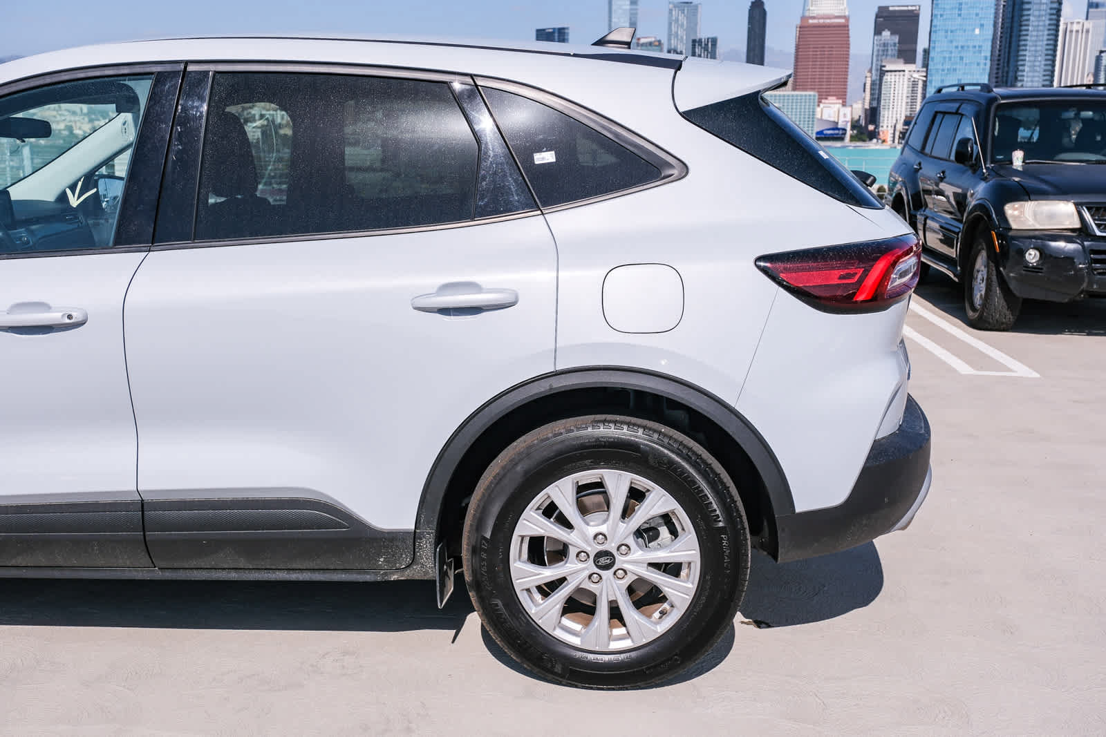 Used 2025 Ford Escape Active FWD image 8