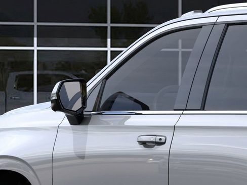 New 2026 Chevrolet Tahoe LT w/ Comfort Package image 12