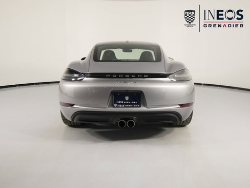Used 2025 Porsche 718 Cayman image 6