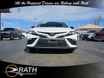 Used 2023 Toyota Camry SE