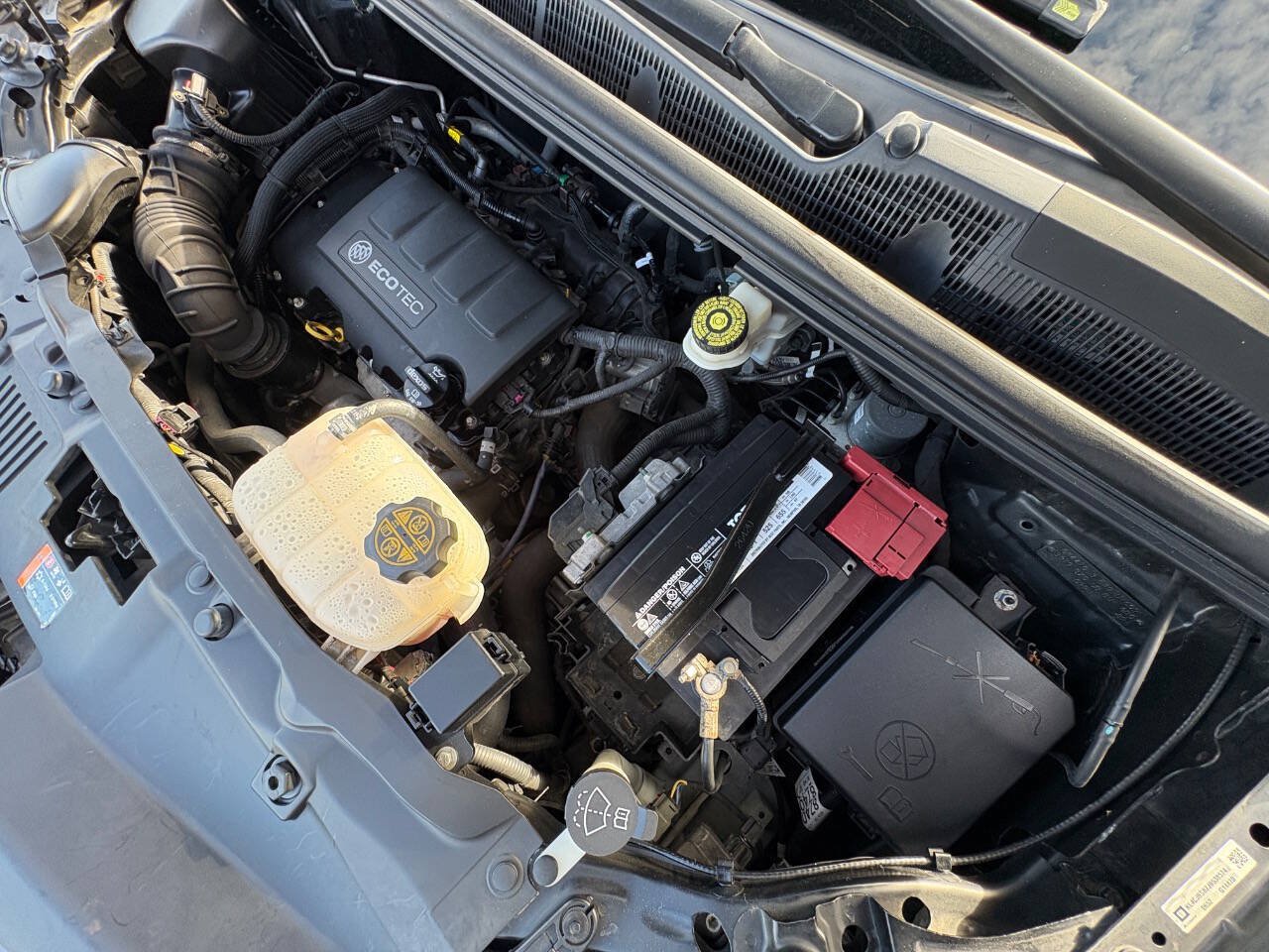 Used 2018 Buick Encore Preferred FWD image 23
