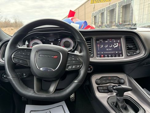 Used 2023 Dodge Challenger R/T w/ T/A Package image 31