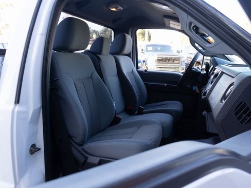 Used 2015 Ford F250 XL w/ Power Equipment Group image 24