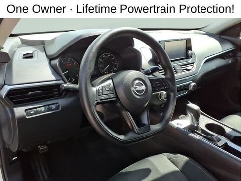 Used 2023 Nissan Altima 2.5 S FWD image 13