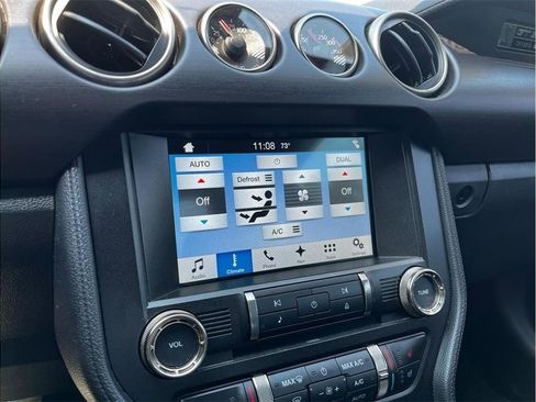 Used 2016 Ford Mustang Shelby GT350 w/ Technology Package RWD image 45