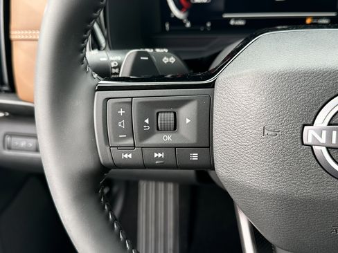 New 2026 Nissan Pathfinder Platinum image 23