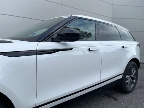 Used 2026 Land Rover Range Rover Velar Dynamic SE AWD/4WD image 3