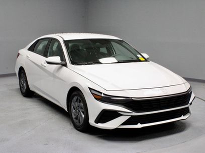 Used 2024 Hyundai Elantra SEL