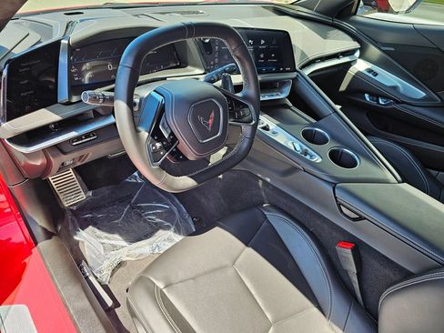 Used 2026 Chevrolet Corvette Stingray Coupe w/ Z51 Performance Package RWD image 18