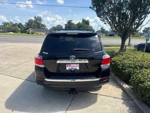 Used 2012 Toyota Highlander Limited FWD image 6