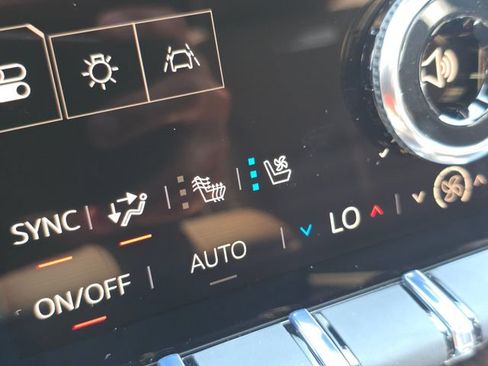 New 2026 GMC Acadia Denali Ultimate AWD/4WD image 30