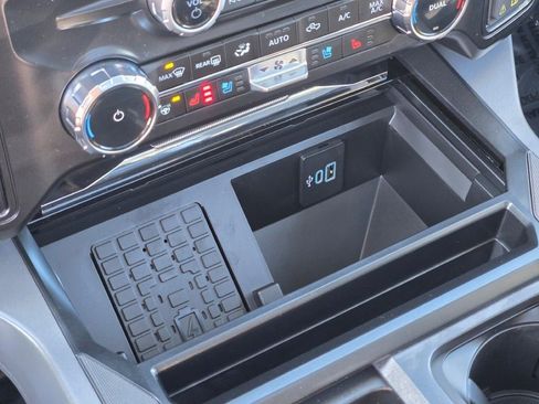 New 2026 Ford F250 Lariat w/ Tremor Off-Road Package image 31