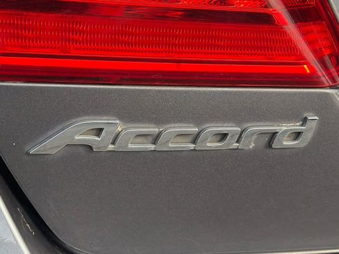 Used 2014 Honda Accord EX-L image 12