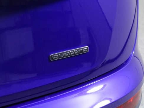 Used 2021 Audi Q5 Prestige image 10