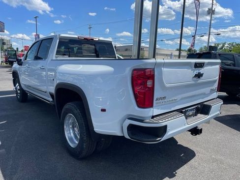 New 2026 Chevrolet Silverado 3500 High Country w/ High Country Premium Package AWD/4WD image 23