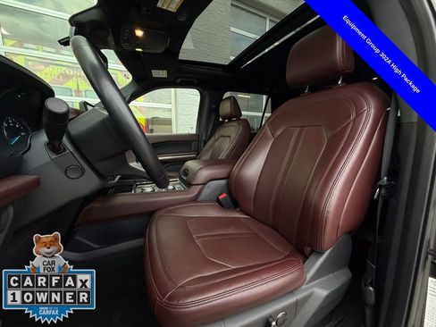 Used 2024 Ford Expedition Max Limited image 4