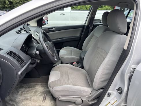 Used 2012 Nissan Sentra 2.0 SR FWD image 9