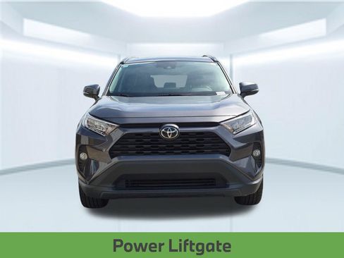 Used 2021 Toyota RAV4 XLE Premium FWD image 11