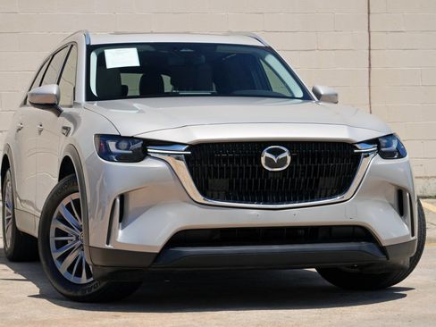 Used 2024 MAZDA CX-90 3.3 Turbo w/ Preferred Package AWD/4WD image 2