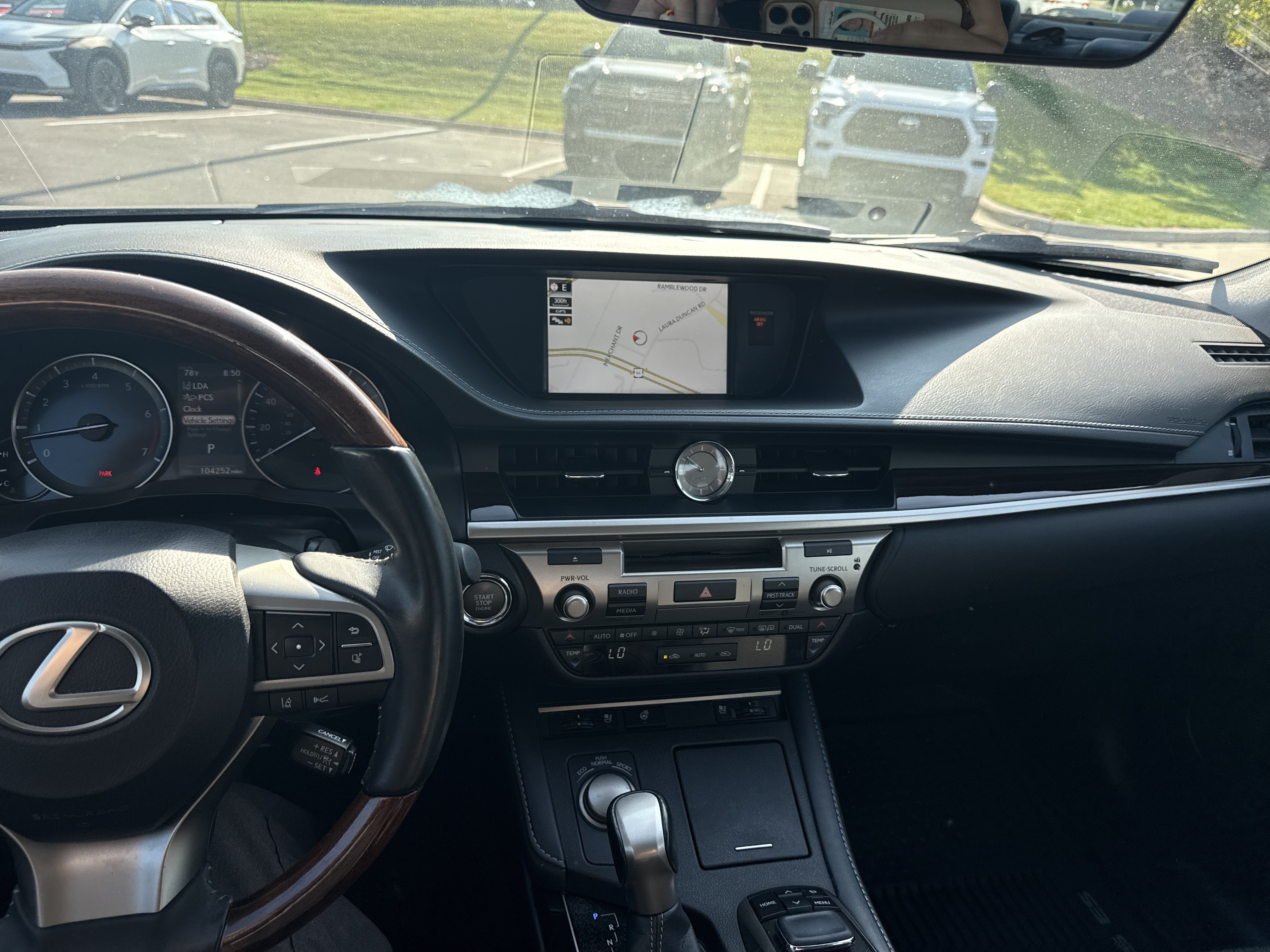 Used 2018 Lexus ES 350 w/ Navigation System Package FWD image 31