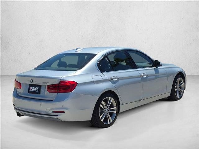 Used 2017 BMW 330i Sedan RWD image 5