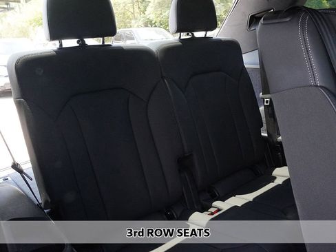 Used 2025 Audi Q7 3.0T Premium Plus AWD/4WD image 9