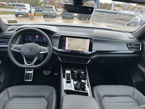 New 2026 Volkswagen Atlas Cross Sport SEL R-Line image 12