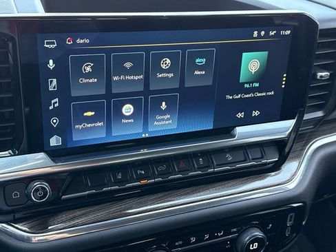 Certified 2025 Chevrolet Silverado 2500 LT w/ Z71 Chrome Sport Edition image 20