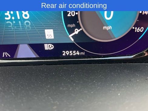 Certified 2024 Volkswagen Atlas SEL image 5