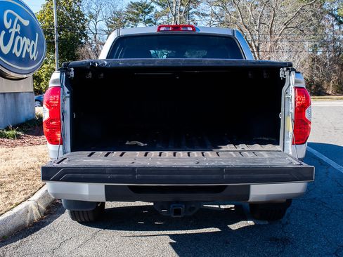 Used 2020 Toyota Tundra SR5 image 18