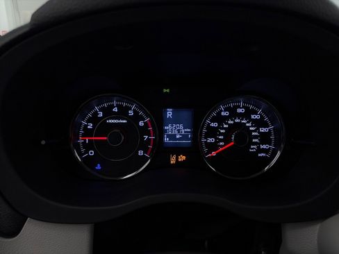 Used 2015 Subaru Forester 2.5i Touring w/ Eyesight & Navigation System image 31