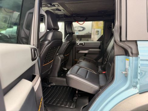 Used 2023 Ford Bronco Badlands AWD/4WD image 12