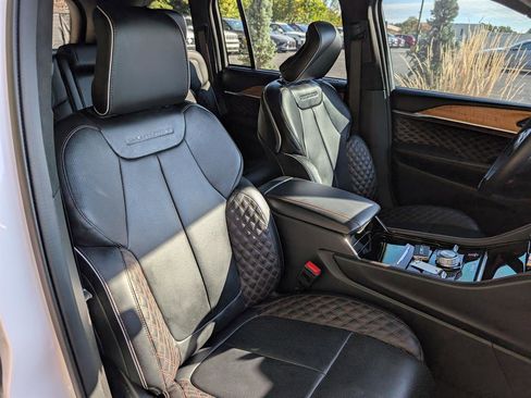 Used 2023 Jeep Grand Cherokee Summit image 16