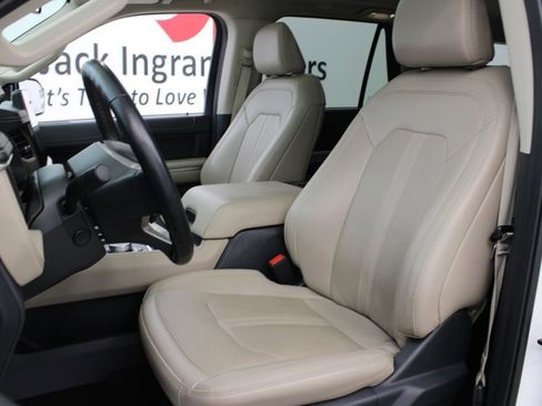 Used 2024 Ford Expedition Max Limited image 16